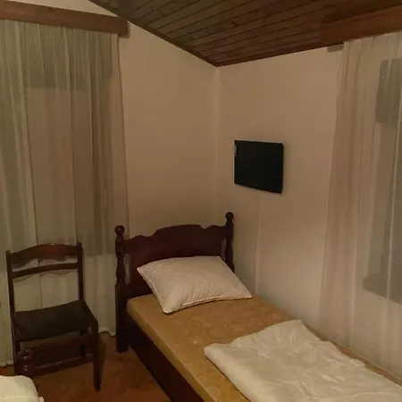 In With Balcony, Air Conditioning, Wifi 5188-3