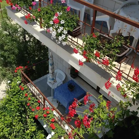 In With Balcony, Air Conditioning, Wifi 5188-3