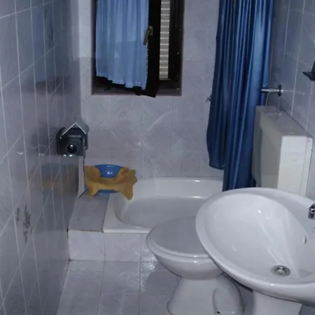 In With Balcony, Air Conditioning, Wifi 5188-3