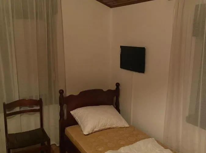 In With Balcony, Air Conditioning, Wifi 5188-3